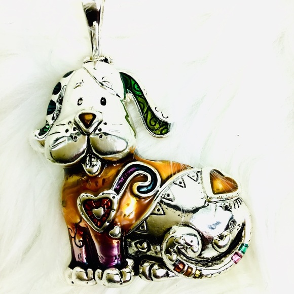 Dog pendant * BEAUTIFUL SILVER TONE DOG - Picture 7 of 7